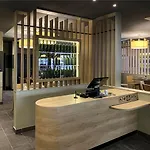Ibis Centre Gare Готель 3*