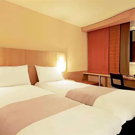 Ibis Centre Gare 3*