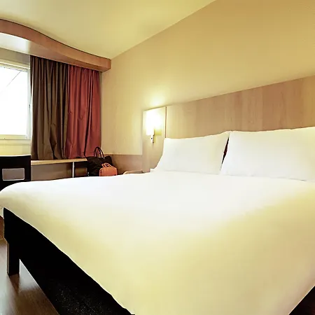 Ibis Centre Gare 3* Tours
