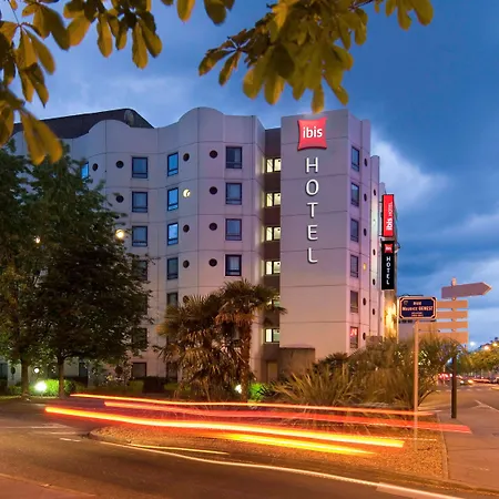 Ibis Centre Gare מלון טור
