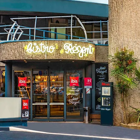 图尔中央车站宜必思酒店 3* 图尔