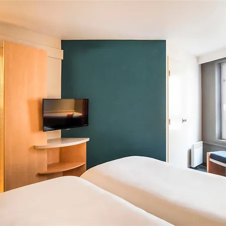 Ibis Centre Gare 3*