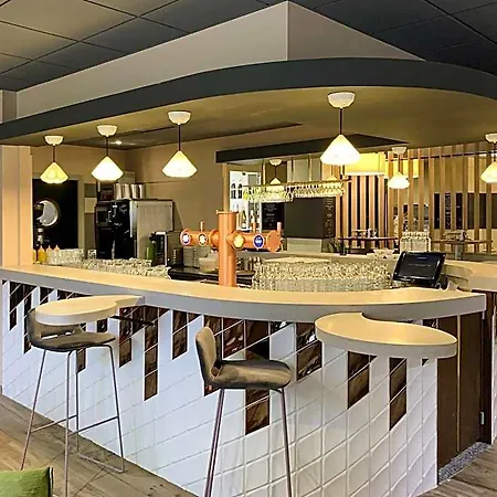 Отель Ibis Centre Gare Тур