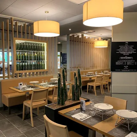 Ibis Centre Gare 3* טור