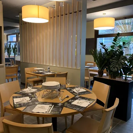 Hotel Ibis Centre Gare 3*