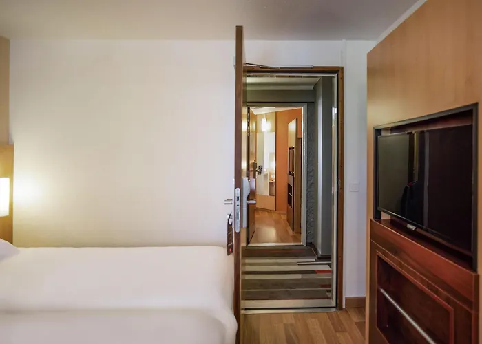 Ibis Centre Gare Tours