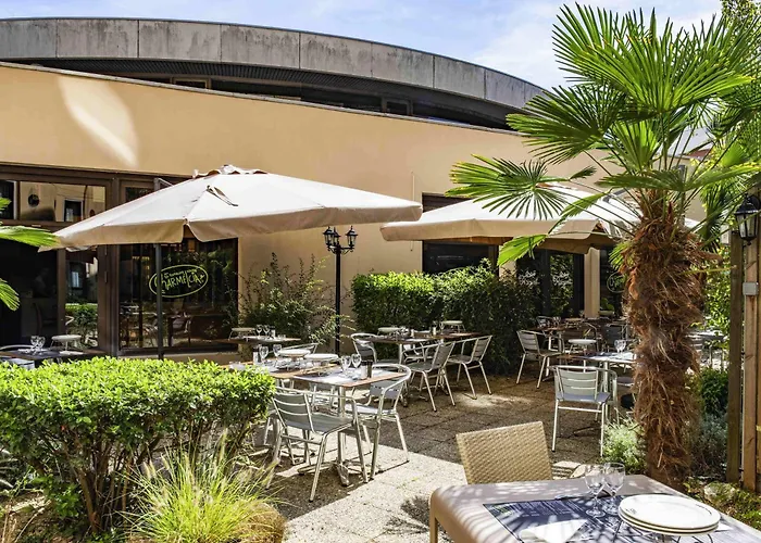 Ibis Centre Gare מלון