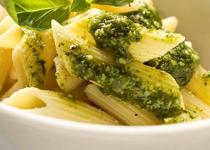 图尔中央车站宜必思酒店 3* 图尔